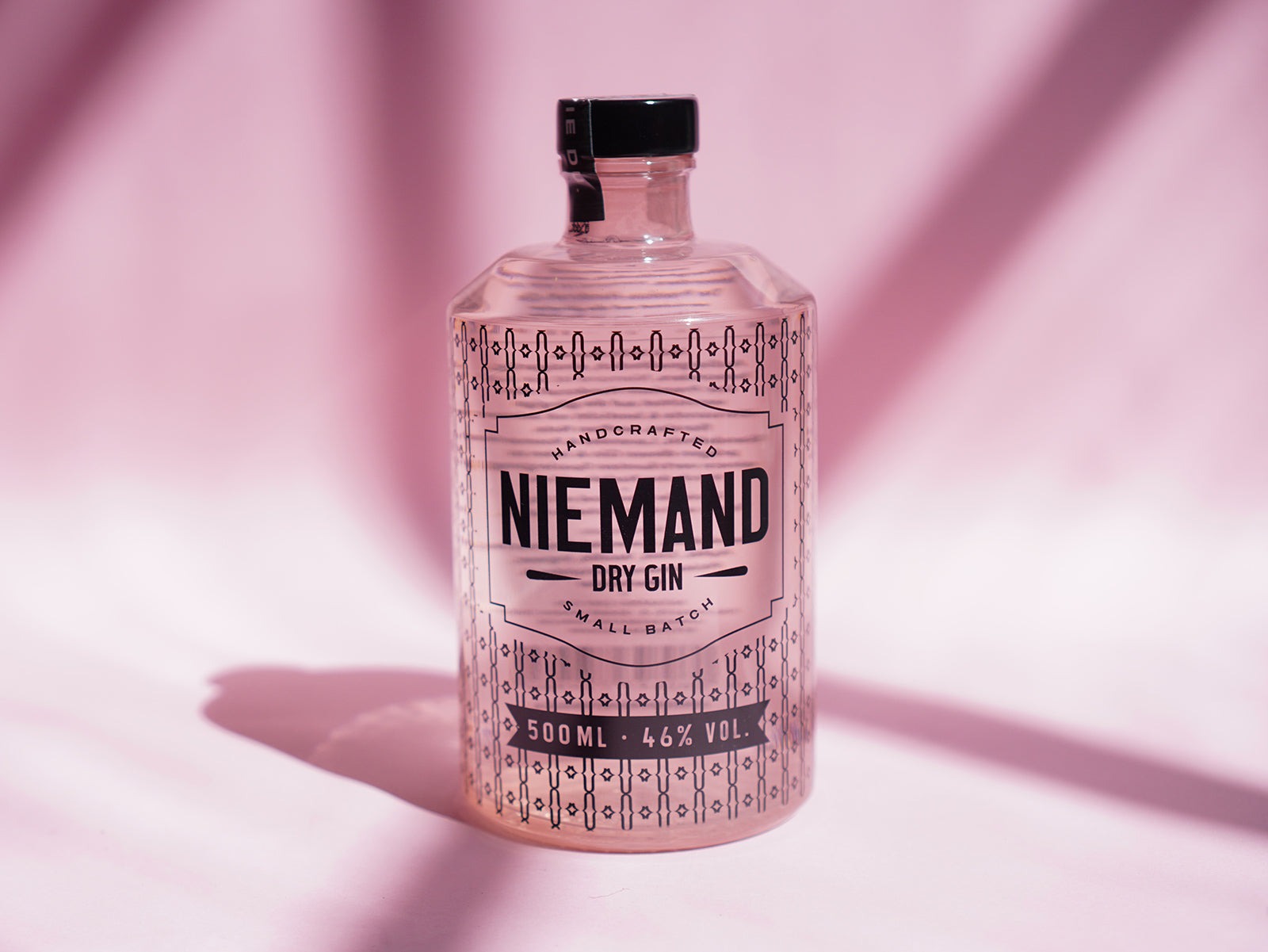 Niemand_Gin_1600x1201.jpg 12x NIEMAND DRY GIN 0,5 L – Bild 1