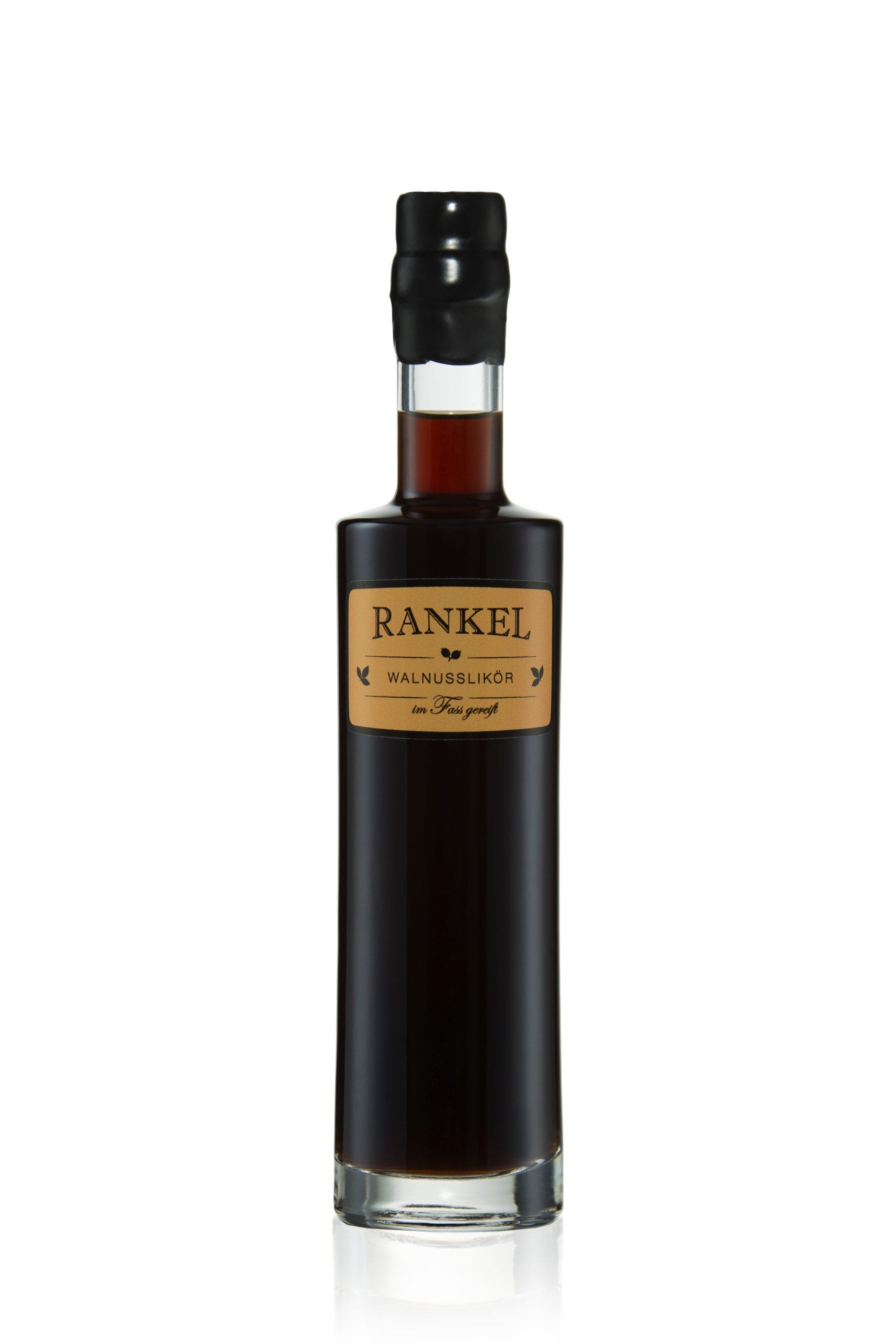 Walnusslikoer-Eichenfass-350ml-scaled-1.jpg Walnut liqueur aged in oak barrels, 350ml, JG 2018 - Image 1